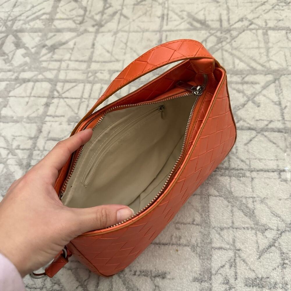 Bold Orange Woven Handbag Statement Shoulder Purs… - image 4